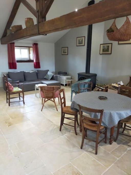La Bergerie De Genouse Villa Marnay  ภายนอก รูปภาพ